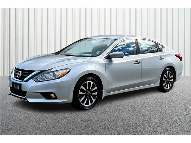 2017 Nissan Altima 2.5 SV (Stk: 24TA5521A) in Cranbrook - Image 1 of 30