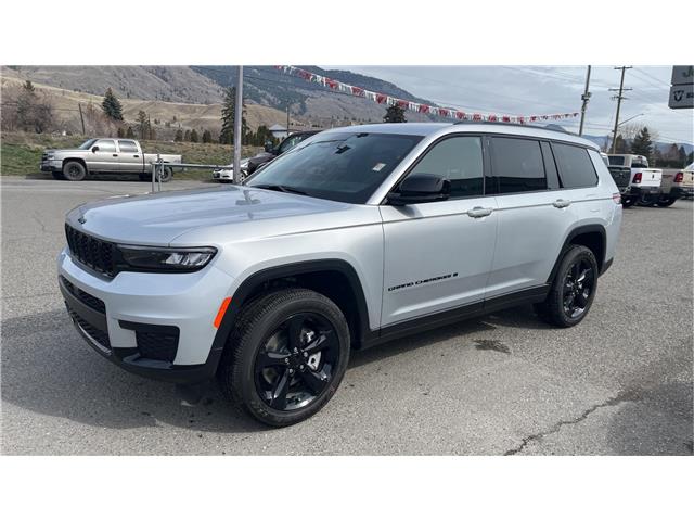 2025 Jeep Grand Cherokee L Laredo (Stk: TS069) in Kamloops - Image 3 of 24