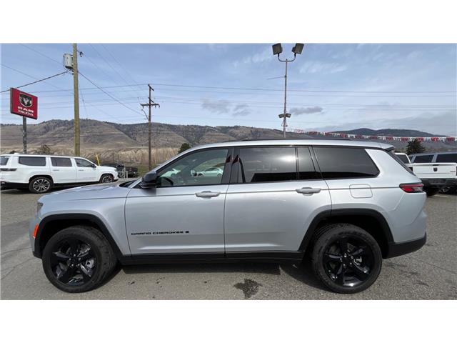 2025 Jeep Grand Cherokee L Laredo (Stk: TS069) in Kamloops - Image 4 of 24
