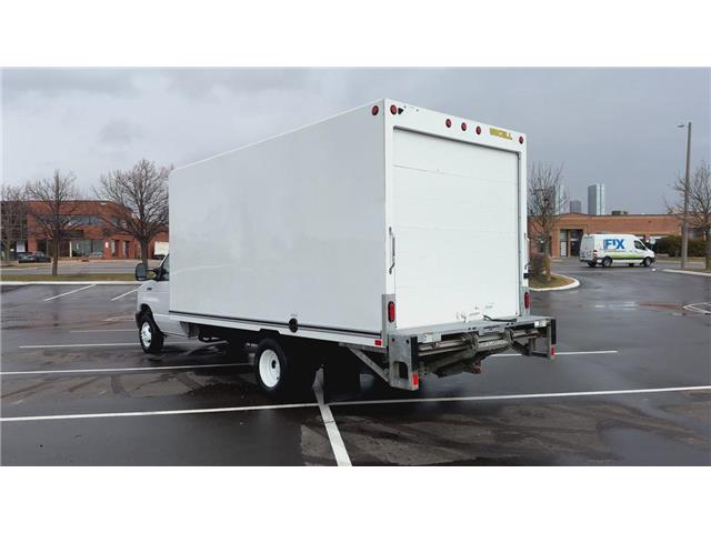 2023 Ford E-450 Cutaway  (Stk: ATNP1183) in Vaughan - Image 7 of 27