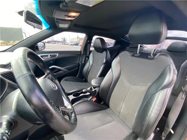 2016 Hyundai Veloster Tech (Stk: R252A) in Chatham - Image 7 of 16 2016 Hyundai Veloster Tech (Stk: R252A) in Chatham - Image 7 of 16
