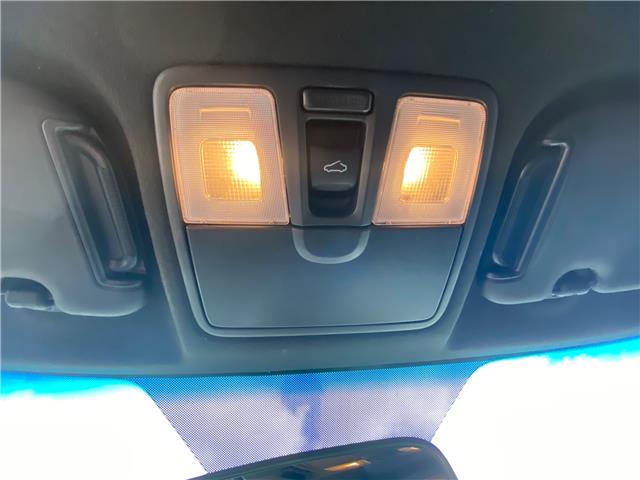 2016 Hyundai Veloster Tech (Stk: R252A) in Chatham - Image 14 of 16 2016 Hyundai Veloster Tech (Stk: R252A) in Chatham - Image 14 of 16