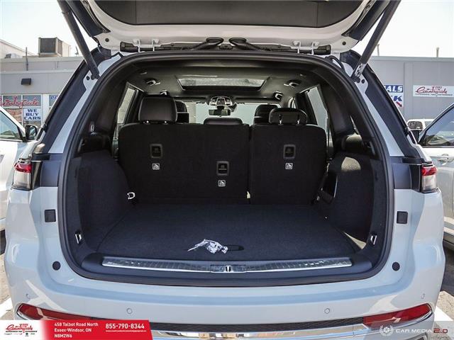 2023 Jeep Grand Cherokee 4xe Overland (Stk: 23135) in Essex-Windsor - Image 11 of 29