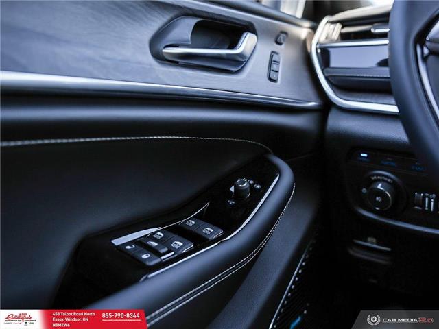 2023 Jeep Grand Cherokee 4xe Overland (Stk: 23135) in Essex-Windsor - Image 17 of 29