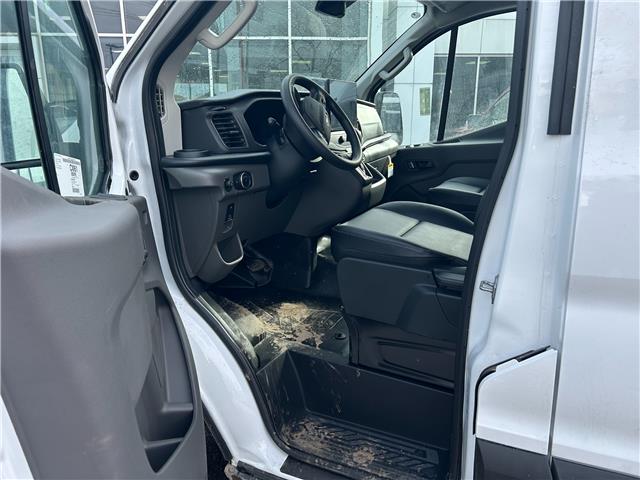 2025 Ford Transit-150 Cargo Base (Stk: 2501270) in Ottawa - Image 8 of 15
