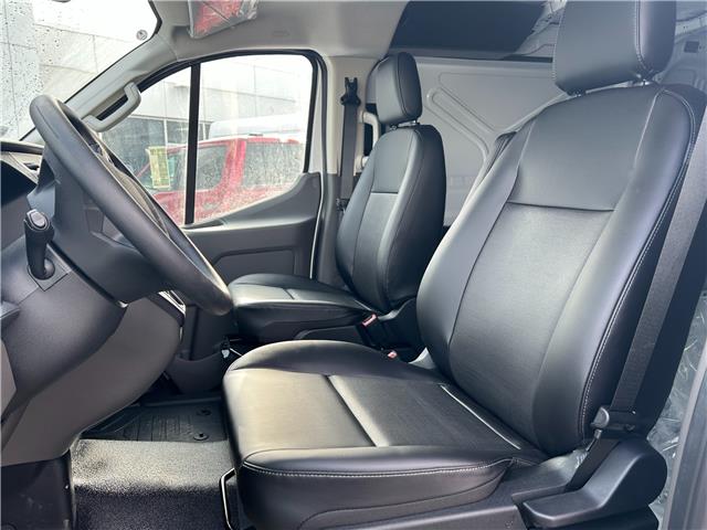 2025 Ford Transit-150 Cargo Base (Stk: 2501270) in Ottawa - Image 9 of 15