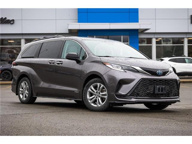 2021 Toyota Sienna  (Stk: 5N276A) in Kamloops - Image 1 of 17