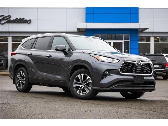 2023 Toyota Highlander XLE (Stk: 5P112) in Kamloops - Image 1 of 18