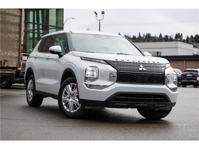 2022 Mitsubishi Outlander ES (Stk: 2503-5003) in Kamloops - Image 1 of 17