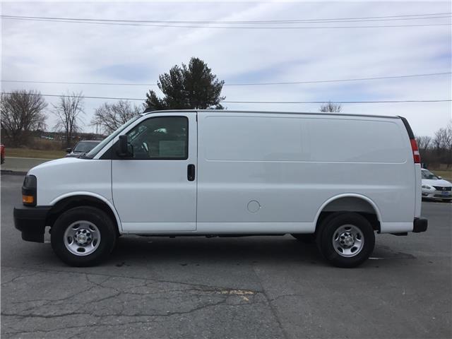 2025 Chevrolet Express 2500 Work Van (Stk: 25238) in Cornwall - Image 6 of 14