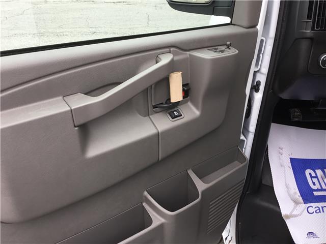 2025 Chevrolet Express 2500 Work Van (Stk: 25238) in Cornwall - Image 2 of 14
