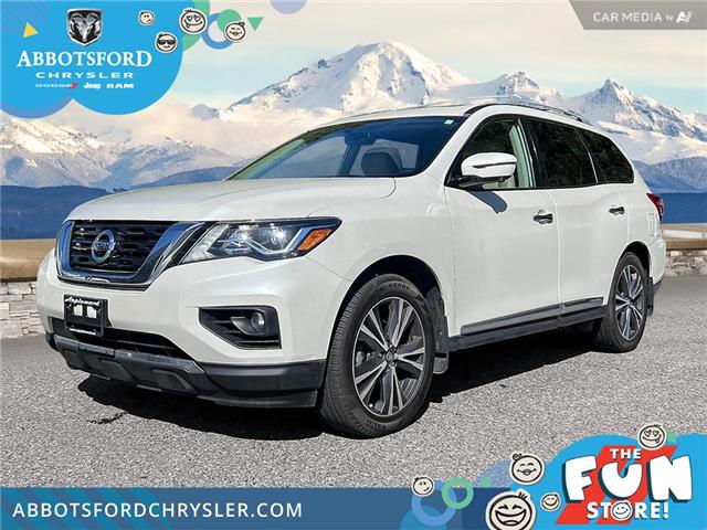 2018 Nissan Pathfinder Platinum (Stk: AA616108) in Abbotsford - Image 1 of 24