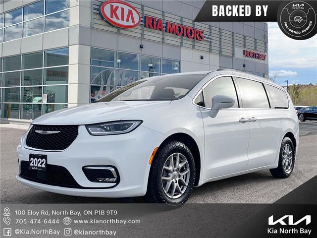 2022 Chrysler Pacifica Touring (Stk: 25-719P) in North Bay - Image 1 of 24
