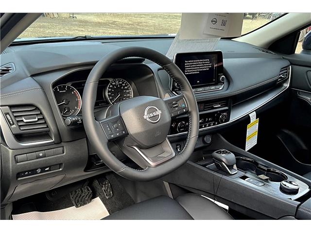 2025 Nissan Rogue SV Moonroof (Stk: 25RG8281) in Cranbrook - Image 6 of 13