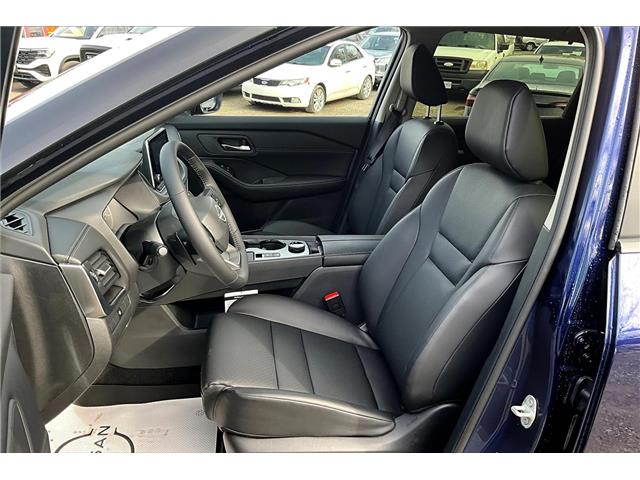 2025 Nissan Rogue SV Moonroof (Stk: 25RG8281) in Cranbrook - Image 9 of 13