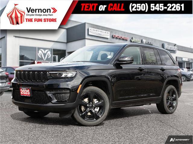 2025 Jeep Grand Cherokee Laredo (Stk: 250077) in Vernon - Image 1 of 29