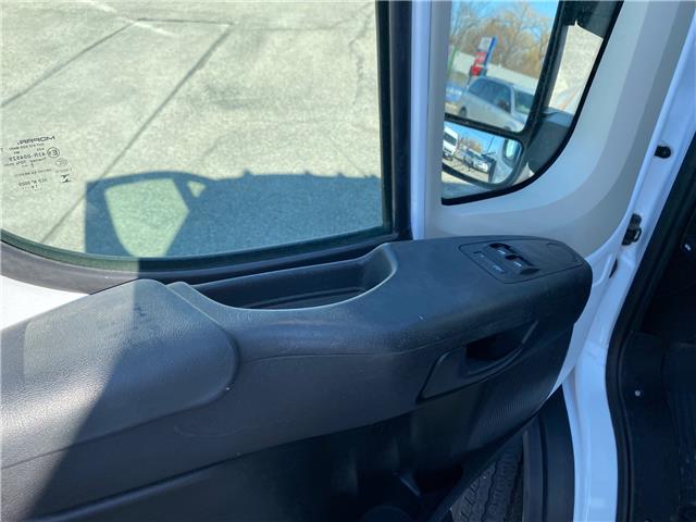 2020 RAM ProMaster 2500 High Roof (Stk: U5153) in Simcoe - Image 9 of 17