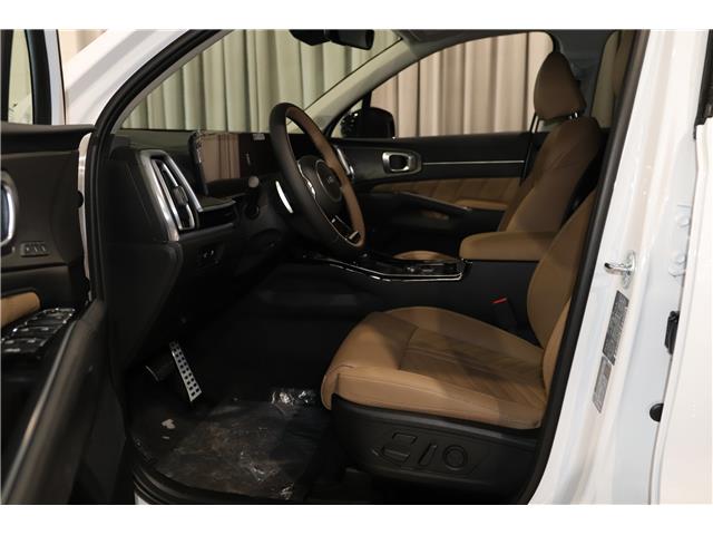2025 Kia Sorento 2.5T X-Pro w/Olive Brown Interior (Stk: 26036) in Edmonton - Image 11 of 32