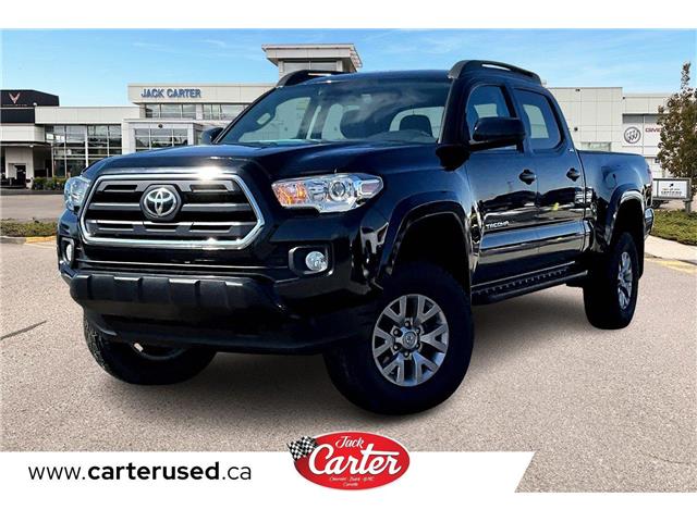 2019 Toyota Tacoma SR5 V6 (Stk: 42605UA) in Calgary - Image 1 of 34