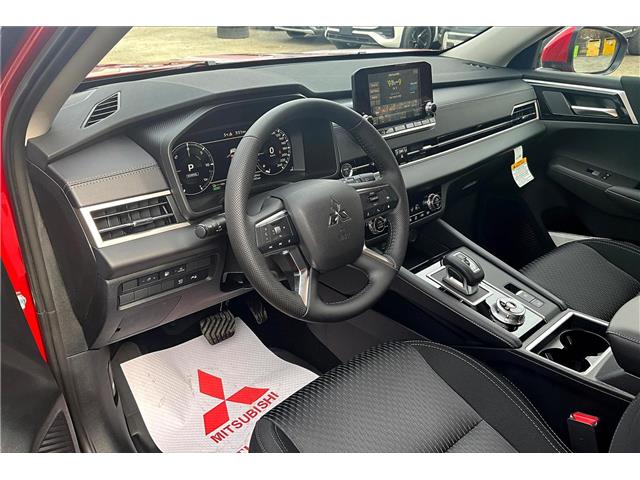 2025 Mitsubishi Outlander PHEV ES (Stk: 25P6588) in Cranbrook - Image 6 of 13