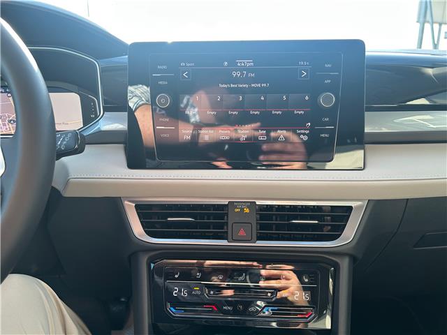 2025 Volkswagen Taos Highline (Stk: 12863) in Peterborough - Image 15 of 22