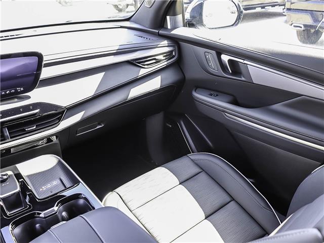 2025 Buick Enclave Sport Touring (Stk: SG34220) in St. Marys - Image 19 of 28
