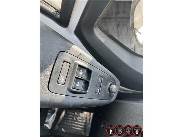 2025 RAM ProMaster 2500 High Roof (Stk: 25021) in Saint-Léonard - Image 14 of 17