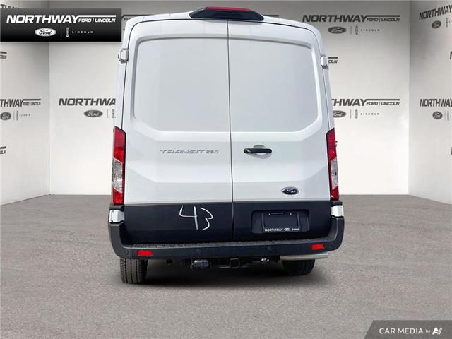 2025 Ford Transit-250 Cargo Base (Stk: 5TN2358) in Brantford - Image 5 of 23