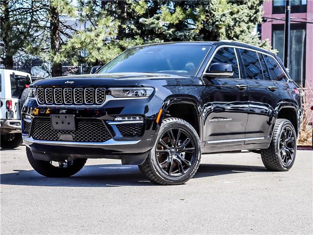 2022 Jeep Grand Cherokee Summit (Stk: P4864) in Toronto - Image 1 of 30