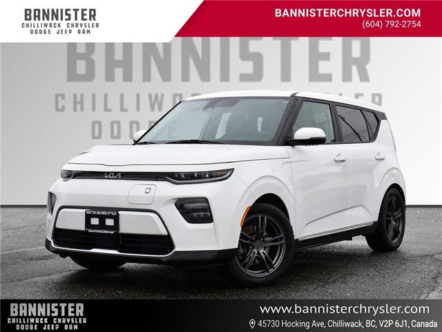 2023 Kia Soul EV EV Limited (Stk: 30U19808) in Chilliwack - Image 1 of 28