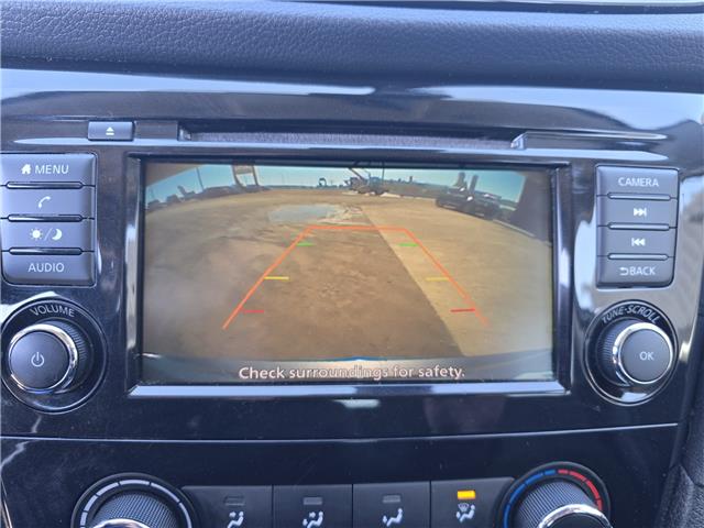 2019 Nissan Rogue SV in Saskatoon - Image 11 of 12
