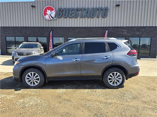 2019 Nissan Rogue SV in Saskatoon - Image 3 of 12