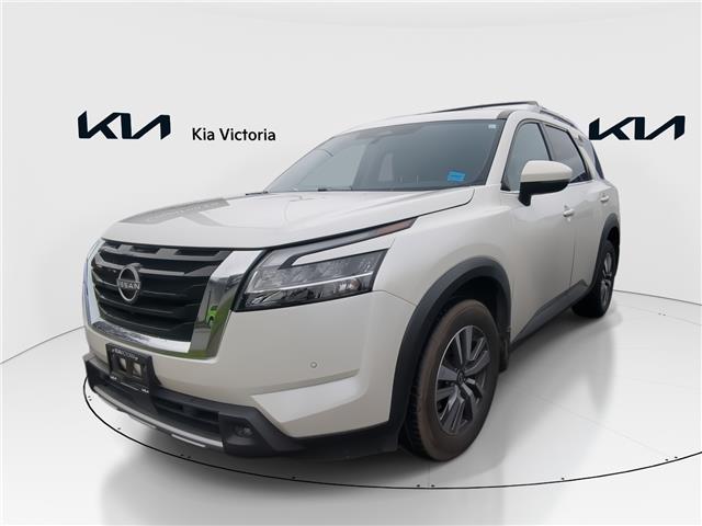 2023 Nissan Pathfinder SL (Stk: E0037A) in Victoria, BC - Image 1 of 12