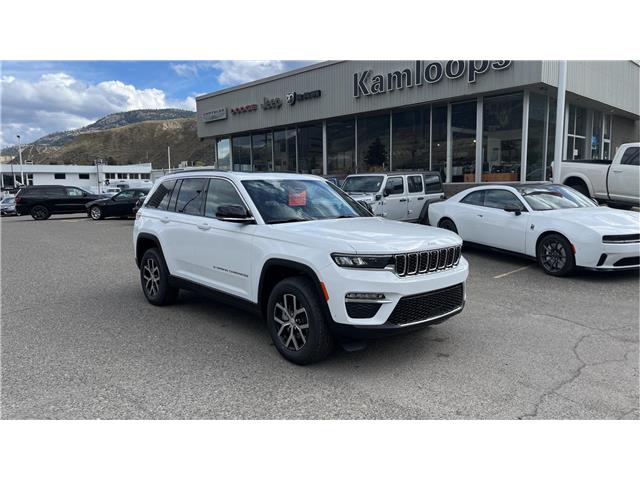 2025 Jeep Grand Cherokee Limited (Stk: TS079) in Kamloops - Image 1 of 27