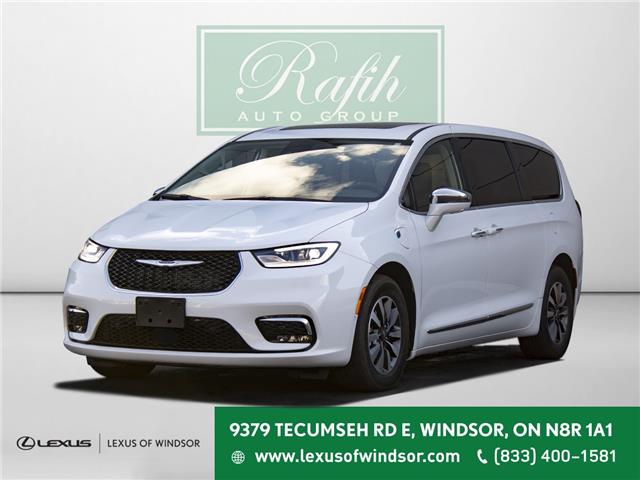 2022 Chrysler Pacifica Hybrid Limited (Stk: TL5358) in Windsor - Image 1 of 32