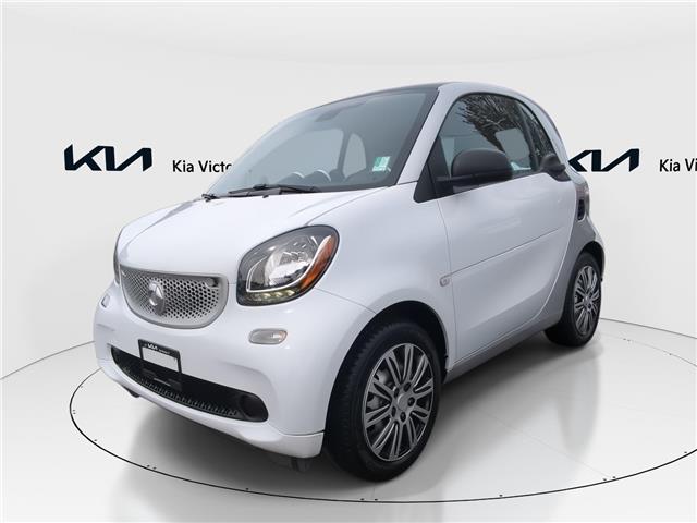 2016 Smart Fortwo Pure (Stk: A2605AA) in Victoria, BC - Image 1 of 21