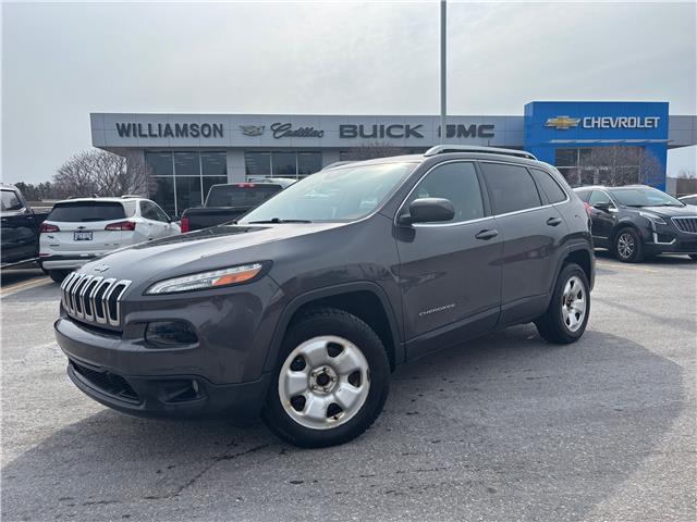 2016 Jeep Cherokee North (Stk: 25663A) in Uxbridge - Image 1 of 24