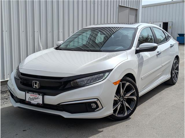 2020 Honda Civic Touring (Stk: B12500) in North Cranbrook - Image 1 of 15