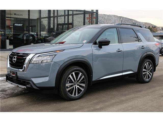 2025 Nissan Pathfinder Platinum (Stk: T25142) in Kamloops - Image 1 of 24