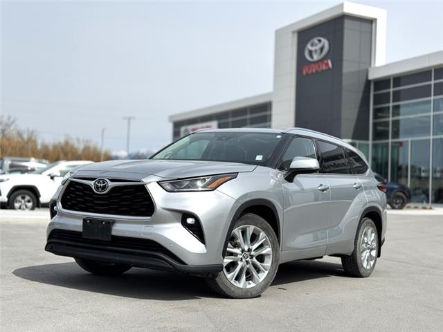 2021 Toyota Highlander  (Stk: 3019393A) in Cranbrook - Image 1 of 21