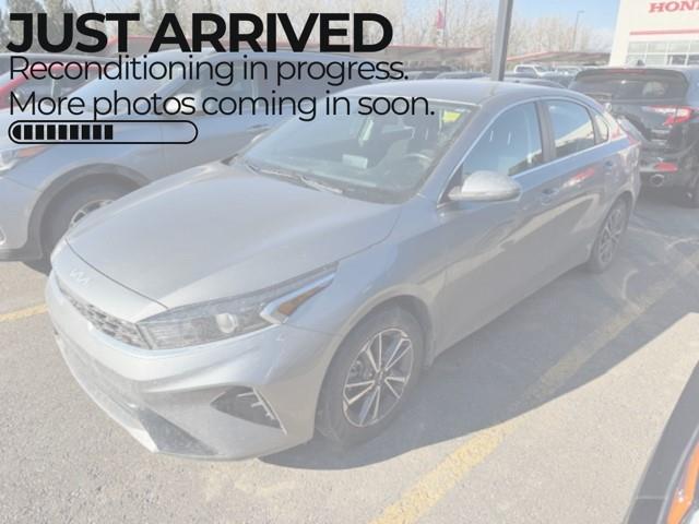 2022 Kia Forte EX (Stk: U23409A) in Okotoks - Image 1 of 1