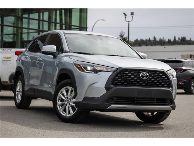 2023 Toyota Corolla Cross LE (Stk: 2503-5024) in Kamloops - Image 1 of 17
