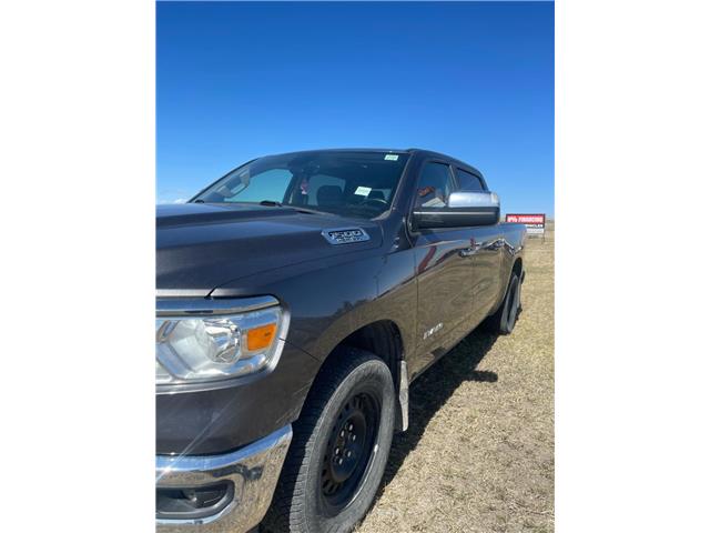 2020 RAM 1500 Big Horn (Stk: 25T4811A) in Pincher Creek - Image 1 of 16