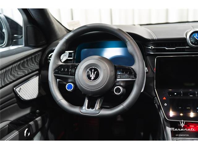 2025 Maserati Grecale Modena (Stk: MA2508) in Edmonton - Image 11 of 26