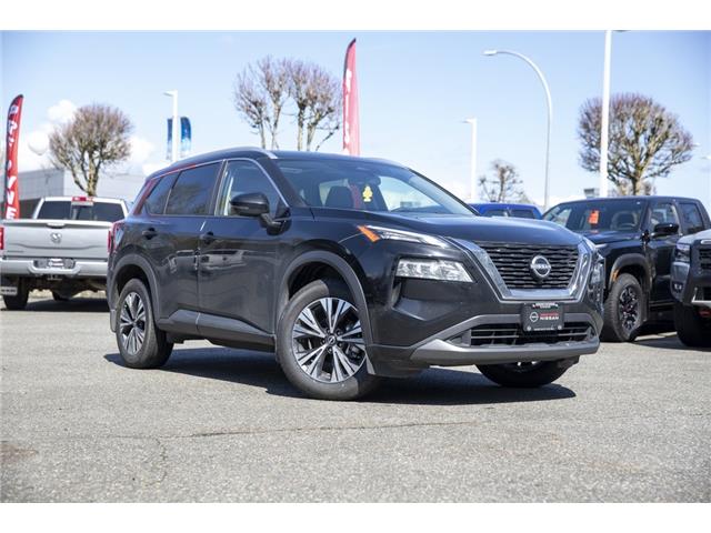 2023 Nissan Rogue SV Moonroof (Stk: A25013A) in Abbotsford - Image 1 of 24