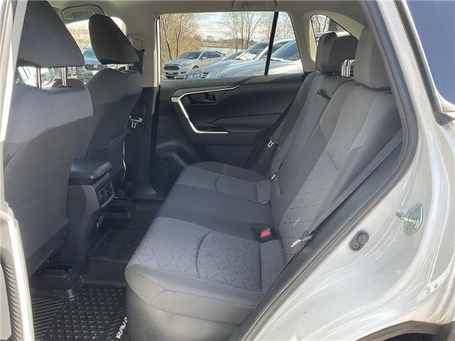 2021 Toyota RAV4 Hybrid LE (Stk: 4413) in KITCHENER - Image 11 of 25 2021 Toyota RAV4 Hybrid LE (Stk: 4413) in KITCHENER - Image 11 of 25