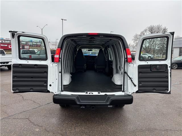2025 GMC Savana 2500 Work Van (Stk: 35247) in Renfrew - Image 8 of 27