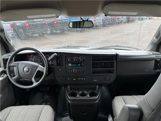 2025 GMC Savana 2500 Work Van (Stk: 35247) in Renfrew - Image 16 of 27