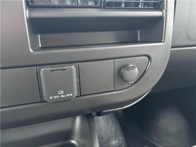2025 GMC Savana 2500 Work Van (Stk: 35247) in Renfrew - Image 19 of 27