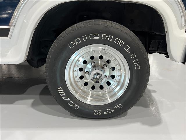 1986 Ford F150 XLT Lariat  (Stk: A29391) in Watford - Image 20 of 38